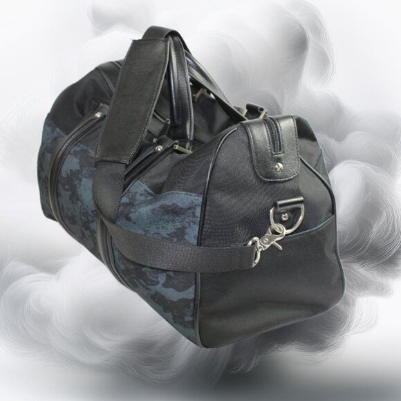 Robert Graham Reavy Black Blue Camo Weekender Duffle Style Carry-On Bag - Picture 3 of 8
